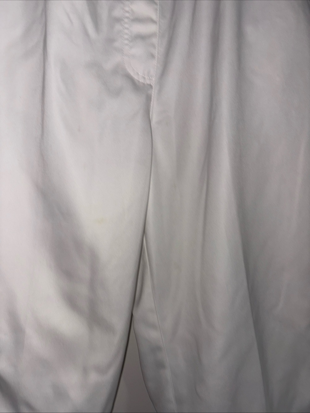 Mountain Lake White Elastic-Waist Capris - Picture 2 of 7